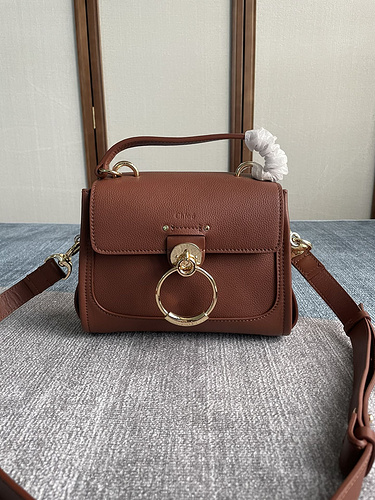 Chloe Small new handbag number 6045-13beed16